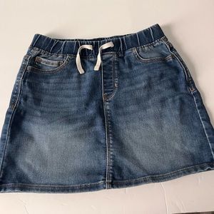 Gap Demin Trendy Jeans Skirt, Size XL Regular, Stretch, Pre- owned